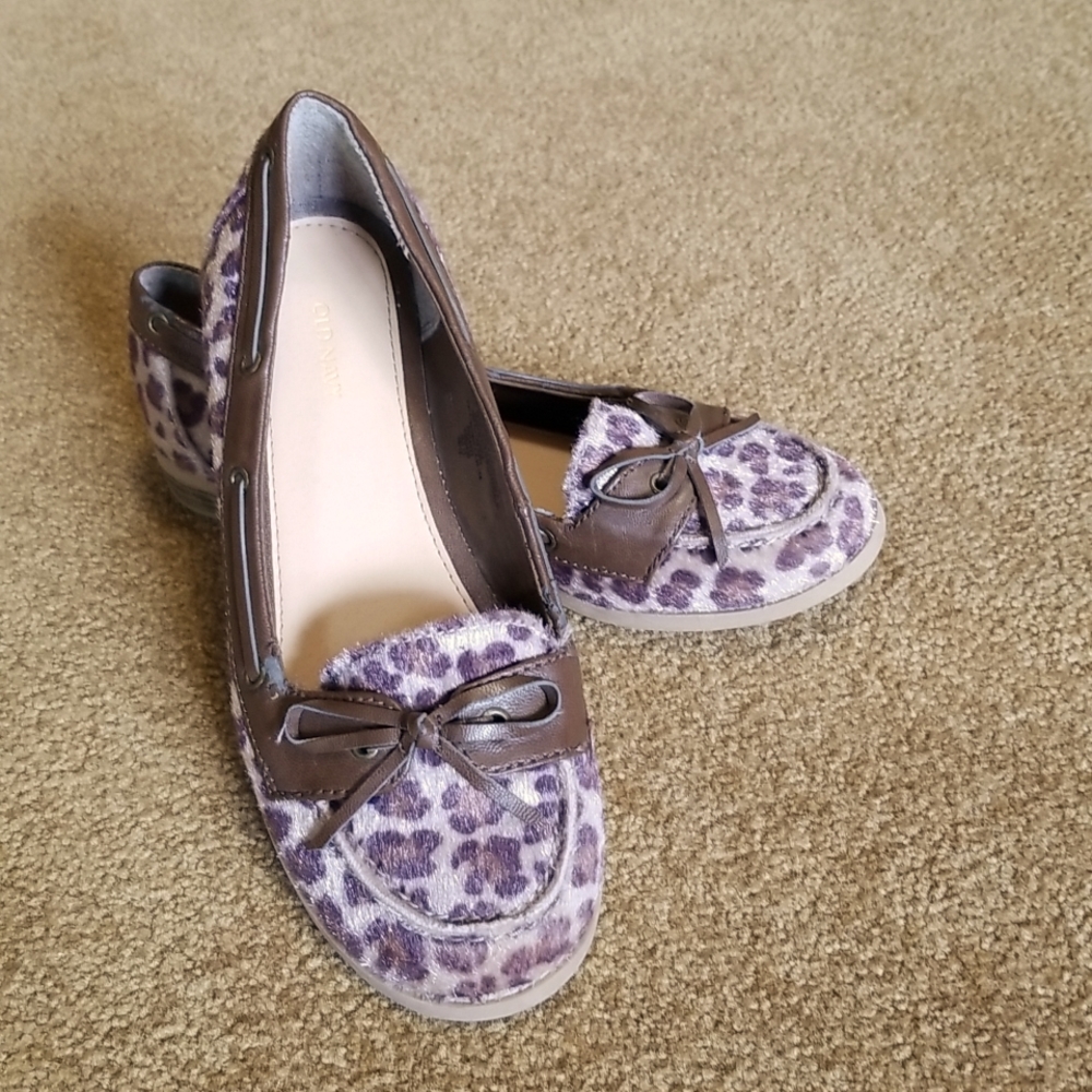 OLD NAVY Faux Fur Loafers